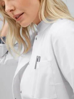 Kurzmantel mit Farbdetails ATESSA